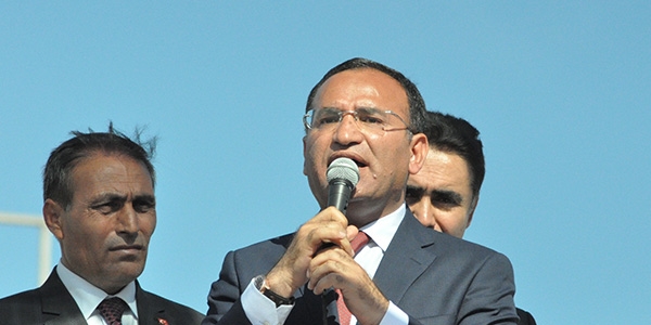 Bozdağ: Paralelle mücadele kesintisiz sürecek