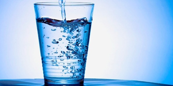 Ramazanda günlük beslenmenin temel öğesi su olmalı