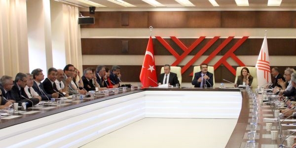 YÖK, eğitim fakülteleri dekanları ile toplantı yaptı