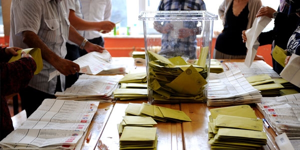 Oy verdiğiniz sandıkta hangi parti ne kadar oy aldı?