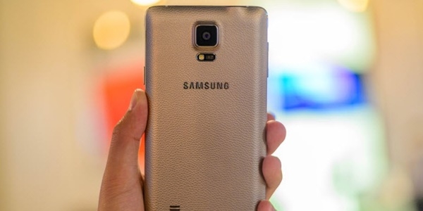 Galaxy Note 4, tüketici memnuniyetinde lider