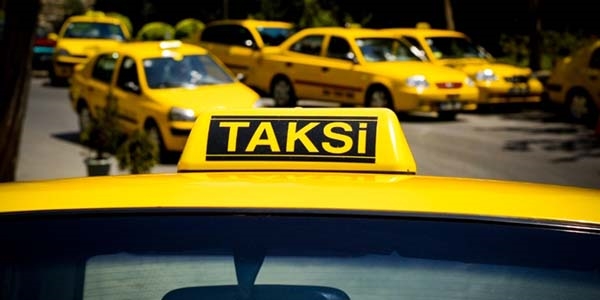 Ayda 4 gün taksiler 1 lira