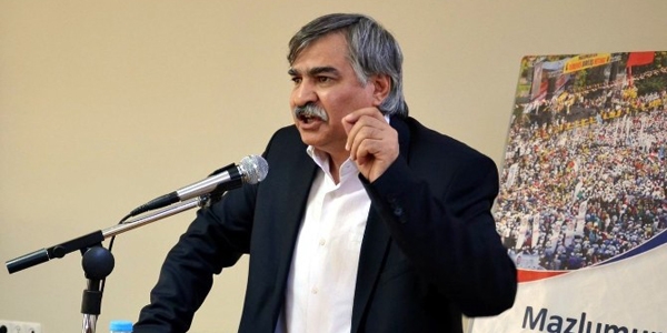 Eğitim-Bir-Sen: Müfredat değiştirilmelidir