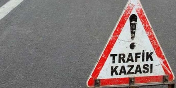 Siirt'te otomobil devrildi: 8 yaralı