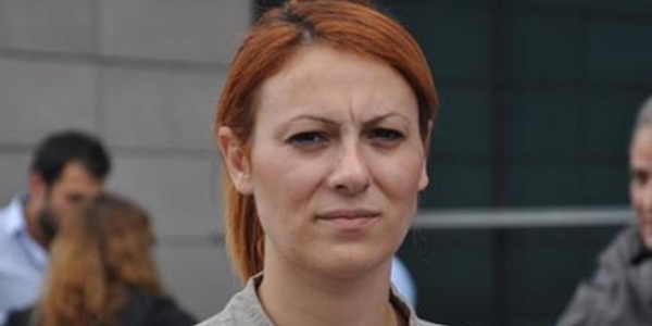 Açığa alınan öğretmen açlık grevine başladı
