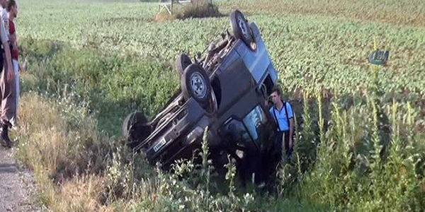 Tekirdağ'da askeri araç devrildi: 4 asker yaralı