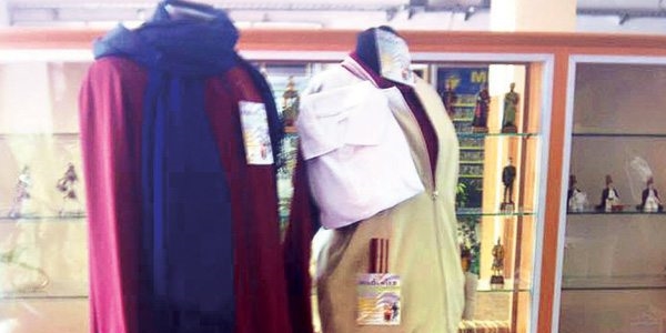 Anadolu lisesinde 'Ferace' tartışması