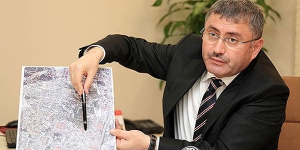 Üsküdar Belediye Başkanı'na soruşturma yolu açıldı