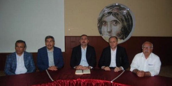Gül: Seçimin galibi AK Parti'dir