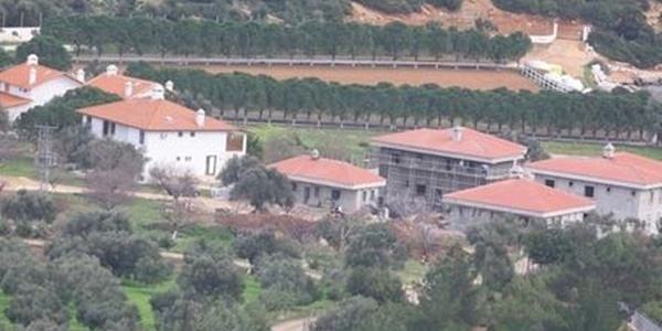 'Urla villaları' için bilirkişi raporunu sundu