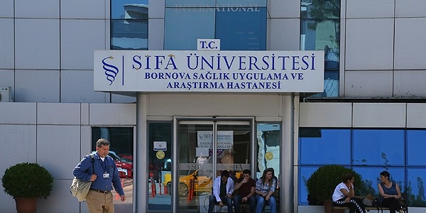 Türkiye Tabipler Vakfı'na polis baskını