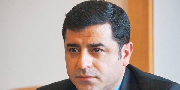 Demirtaş: Öcalan'ın özgürlüğü onur borcumuz