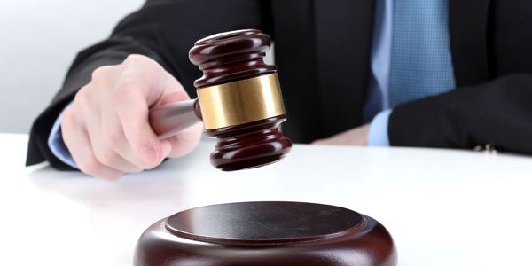 Karısını sakat bırakan kocaya indirim yok