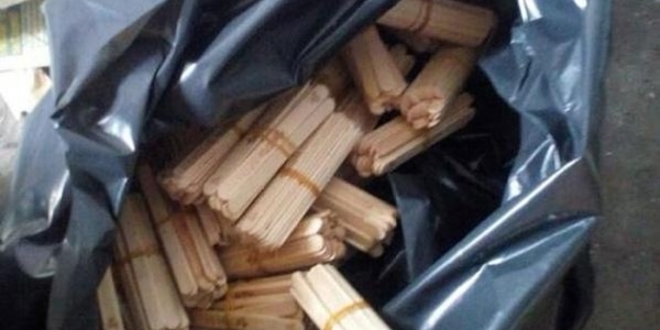 Sahte 'dondurma çubuğu' üreten çete yakalandı