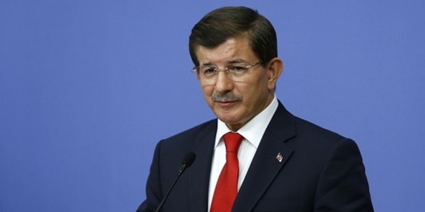 Davutoğlu kapıyı sosyal vaatlerle çalacak