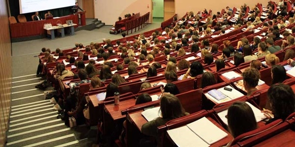 Üniversiteler için ne kadar bilim o kadar ödenek önerisi