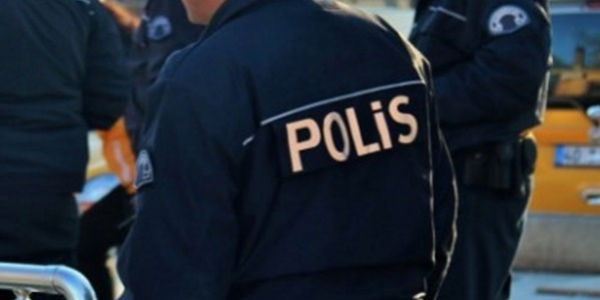 KPSS'de 4 kişi tahliye edildi