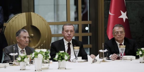 Erdoğan'ın Baykal'dan sonra ikinci hamlesi