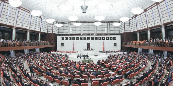 Meclis'te en zor 45 gün