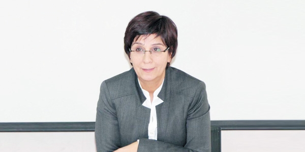 O Mimar, 7 yıldır işe gitmiyor mu?
