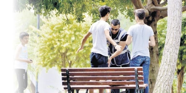 Vatandaş cesaretlenirse torbacı kalmaz