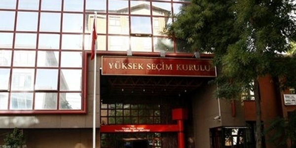 Seçim sonuçlarını erken açıklayan 65 kanala ceza