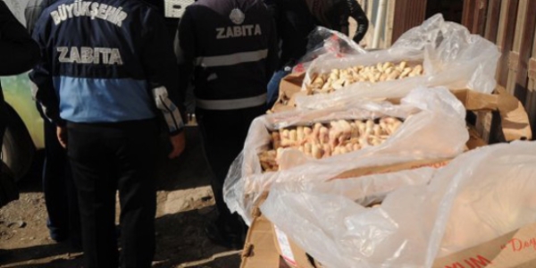 anlurfa'da 2,5 ton tavuk eti imha edildi