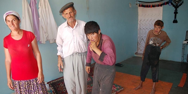 Fakirim diyen babanın 3 bin 852 TL aylık geliri çıktı