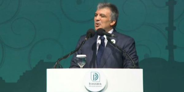 Abdullah Gül'den dış politika eleştirisi