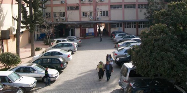 Eroin kullanan şahıs, Hastane bahçesinde ölü bulundu