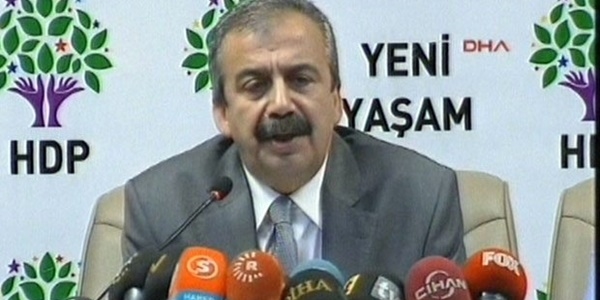 'AKP-CHP koalisyonuna karşı yapıcı muhalefet yaparız'