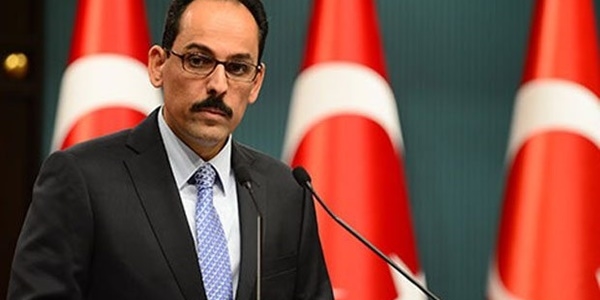 İbrahim Kalın: Bin takım elbise iddiaları komik
