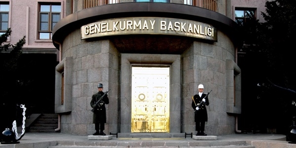 Kara hudutlarından yasa dışı geçmek isteyen 523 kişi yakalandı