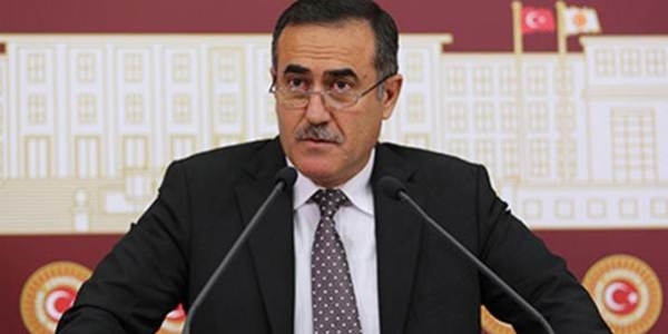 İhsan Özkes'in istifasının perde arkası
