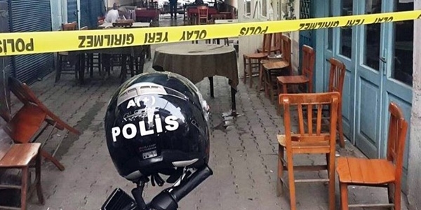 zmir'de polislere ate ald: 1 yaral