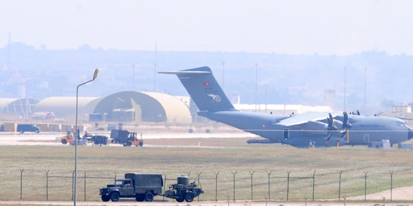 İncirlik'te hava hareketliliği