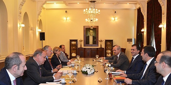 AK Parti-CHP heyetleri günaşırı toplanacak