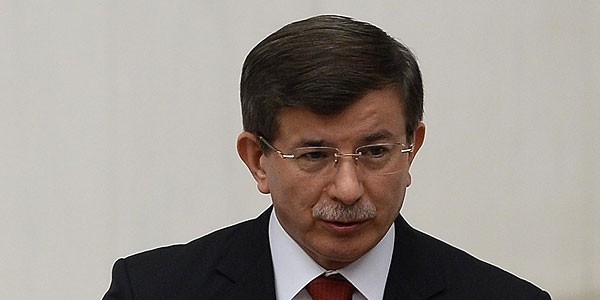 Davutoğlu: Herkes ayağını denk alsın