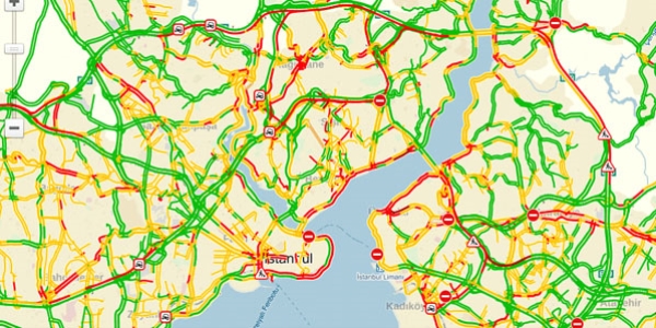 stanbul'da trafik ilesi kald yerden yeniden balad