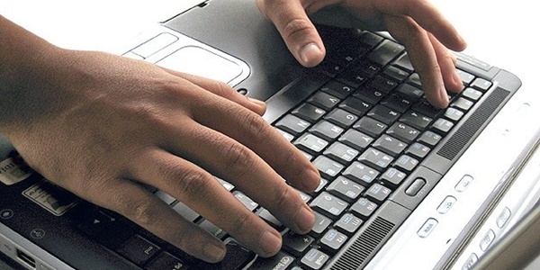 Üniversitelerde 'e-kayıt' yoğunluğu