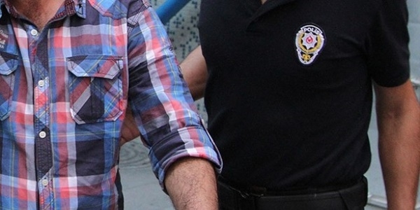 Paralel Yapı operasyonu: 4 gözaltı