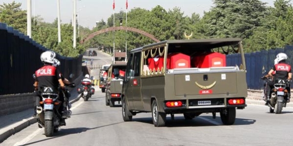 ehit edilen 3 asker iin tren dzenlendi