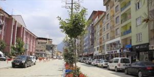 Hakkari esnafı kan ağlıyor