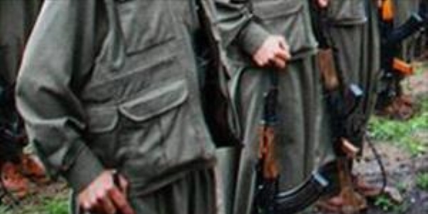 PKK'l terristler 70 yolcuyu rehin tuttu!