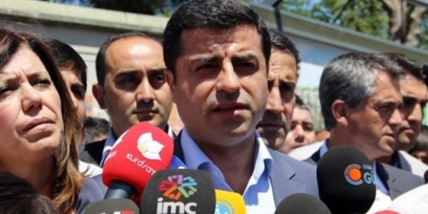 Demirtaş: HDP'ye kapatma hazırlığı yapılıyor!