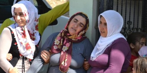 Ağrı şehidi Kürtçe ağıtlarla toprağa verildi