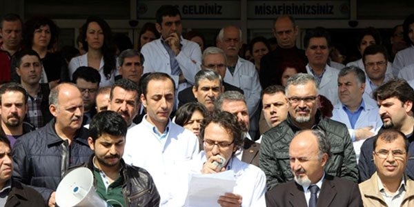 İş bırakma eylemine katılan doktora ceza