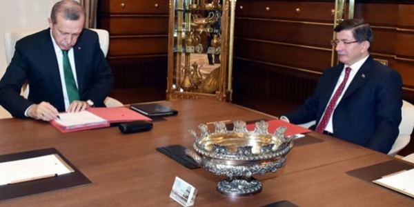 Cumhurbaşkanı Erdoğan, Başbakan Davutoğlu'nu kabul etti