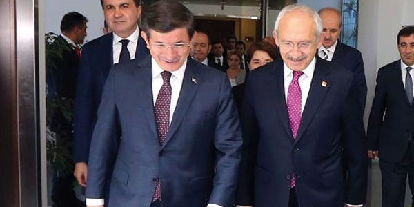 Ak Parti: İş yüzde 30'da düğümleniyor
