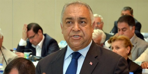 İZSU'ya ait malzemelerin hurdacılara satılacağı iddiası